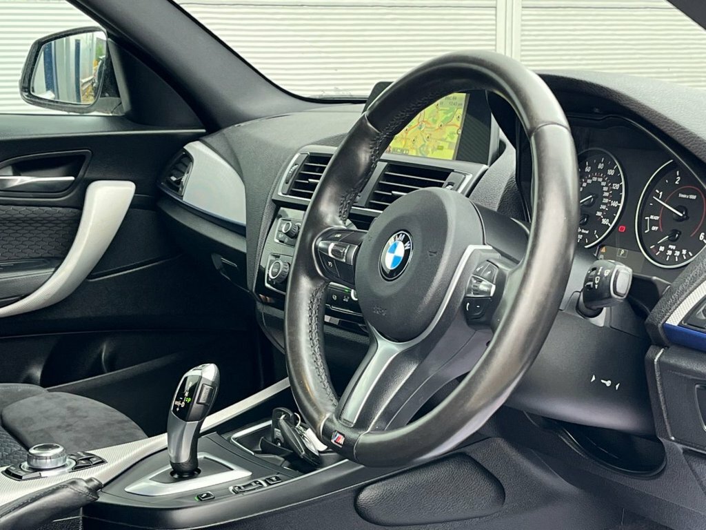 BMW 1 Series 2L M Sport YF17UAW White #5
