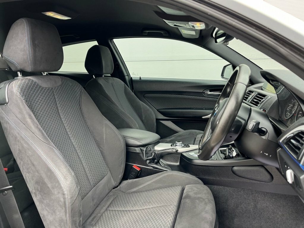 BMW 1 Series 2L M Sport YF17UAW White #6
