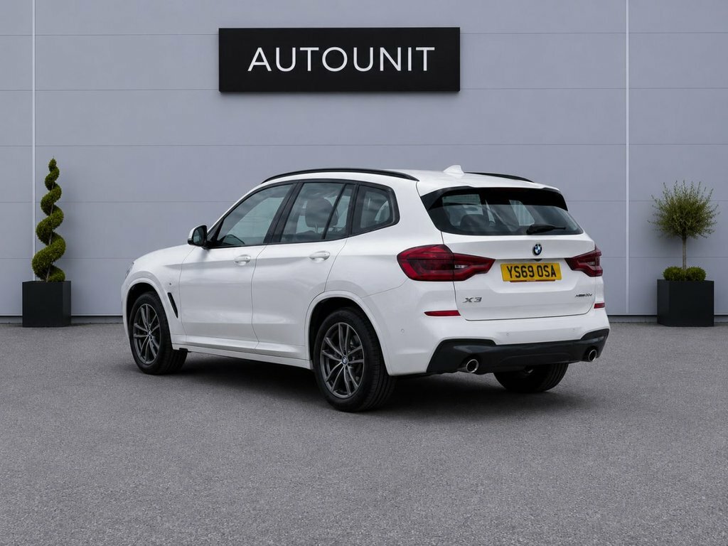 BMW X3 2L M Sport YS69OSA White #3