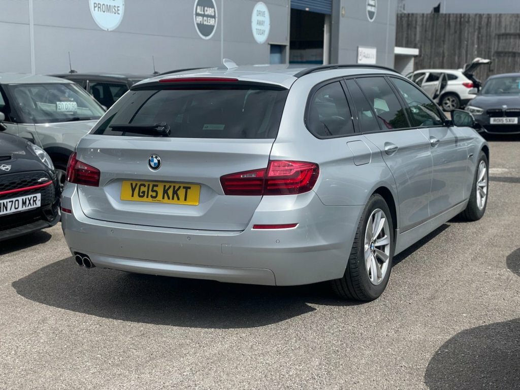 BMW 5 Series Saloon White #4