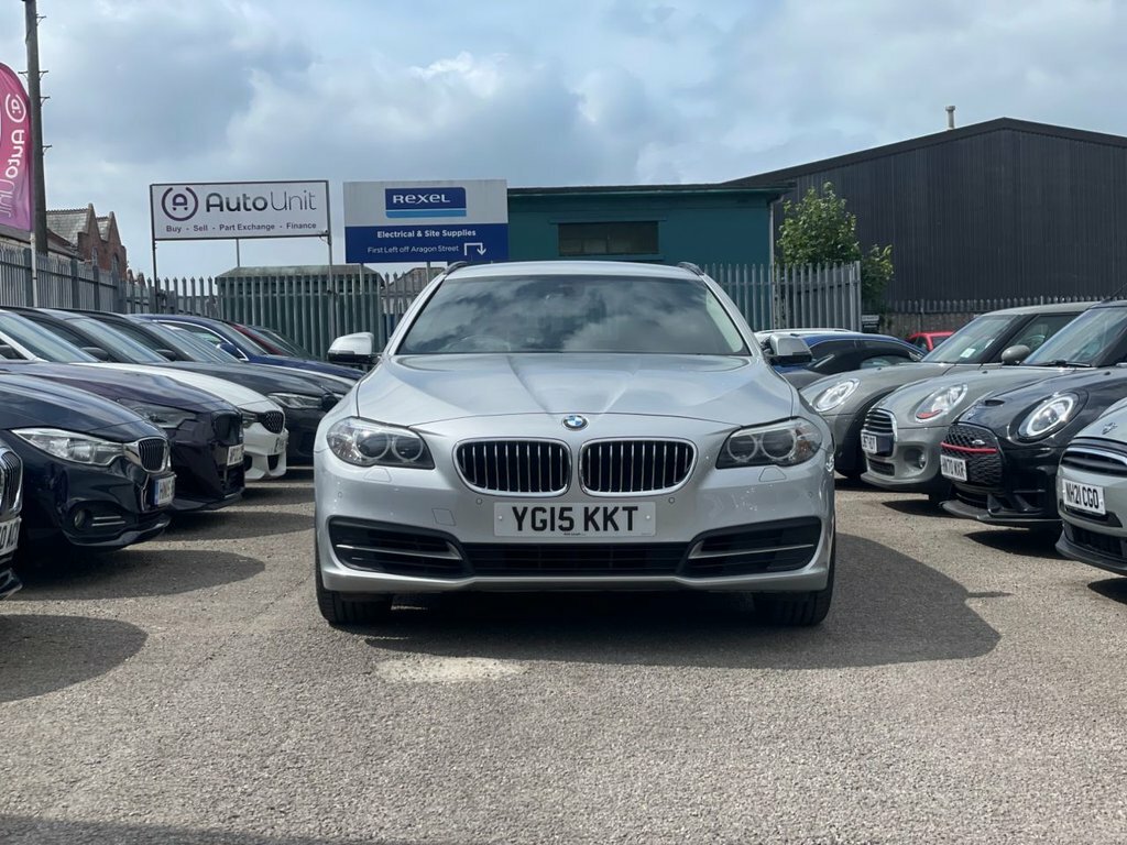 BMW 5 Series Saloon White #12