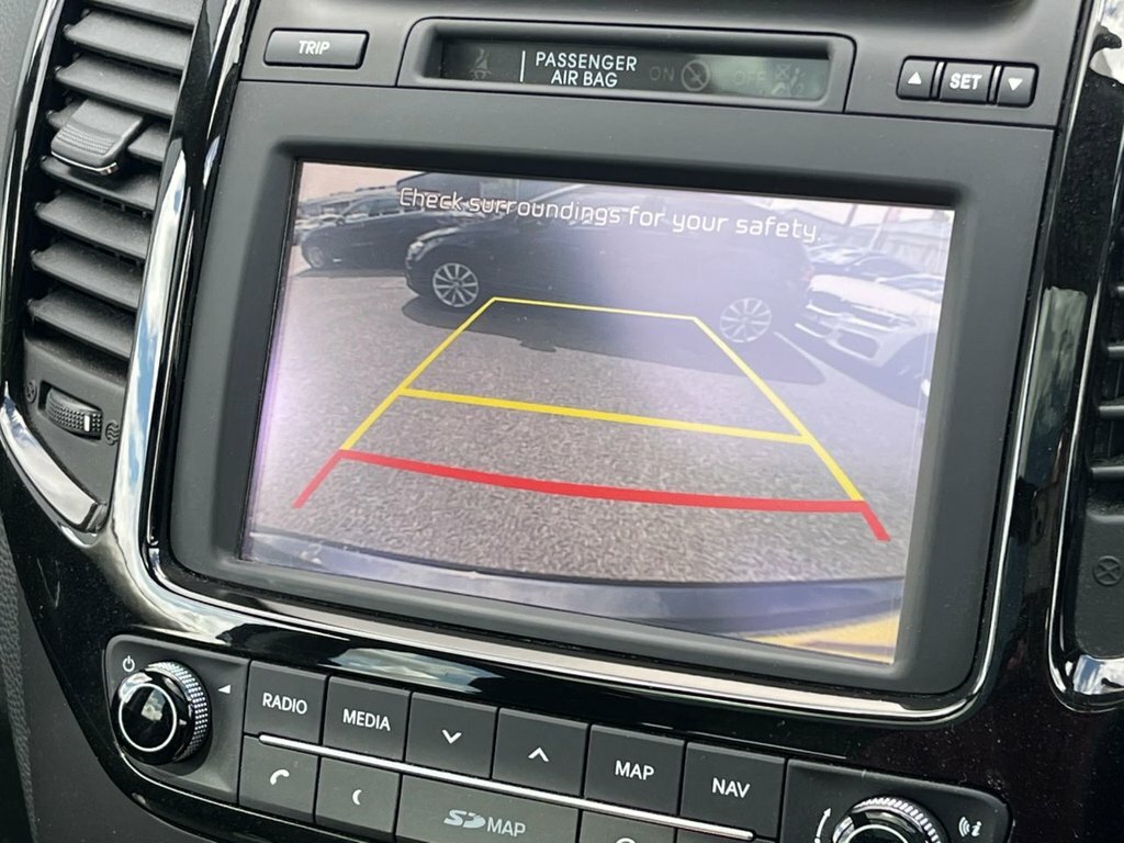 Kia Venga Mpv Silver #6