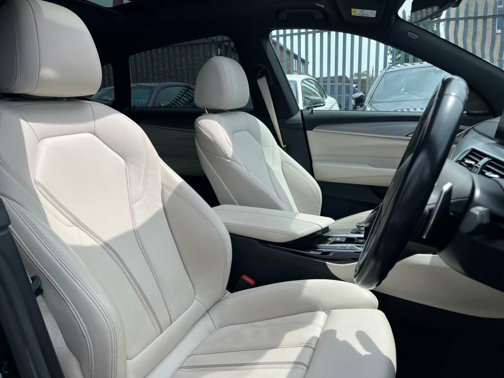 BMW 6 Series Gran Turismo 3L M Sport Black #6