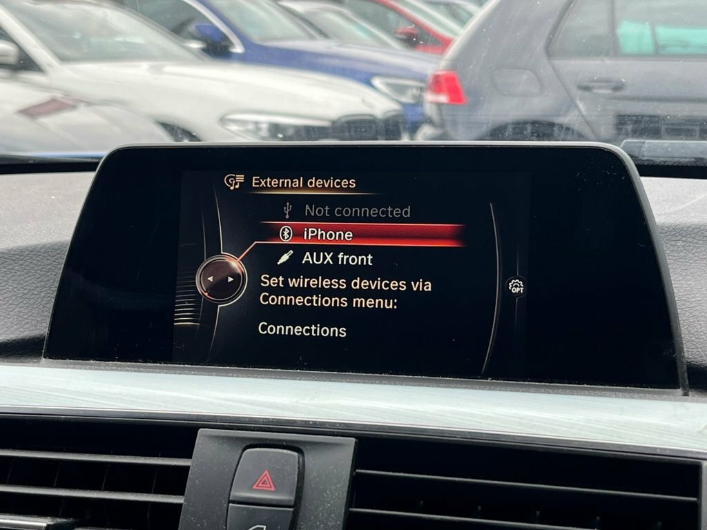 BMW 3 Series 320D Ed Plus Touring Blue #10