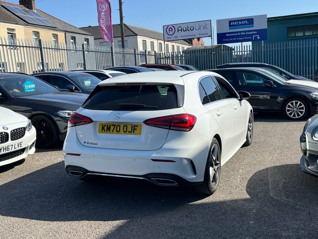 Mercedes-Benz A Class 2L Amg Line KM70OJF White #3