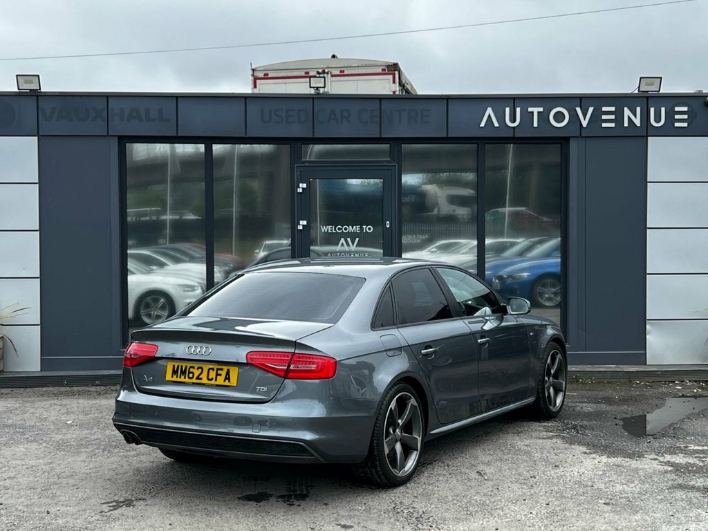 Audi A4 2L Black Edition Grey #3