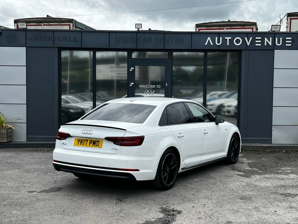 Audi A4 1.4L Black Edition YK17PMD White #4