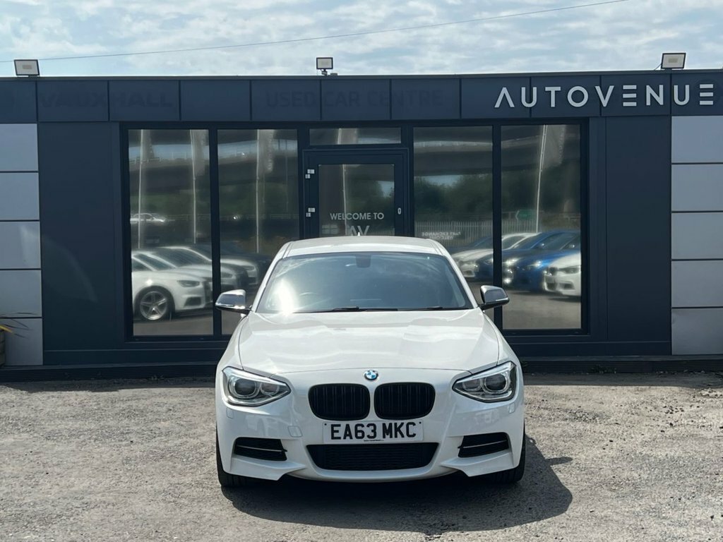 BMW 1 Series 3L Null White #2