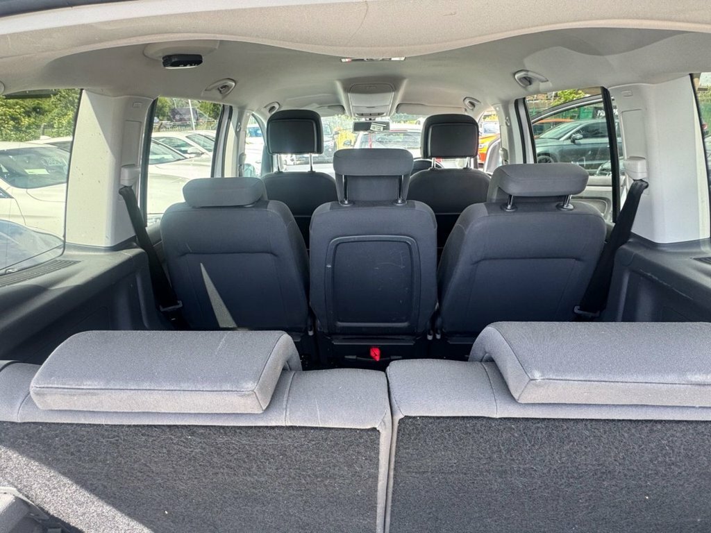 Volkswagen Touran 1.6L Se Silver #2