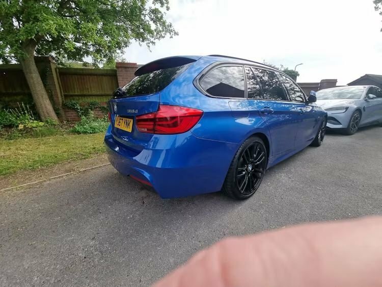 BMW 3 Series 2L M Sport YJ67YNK Blue #3