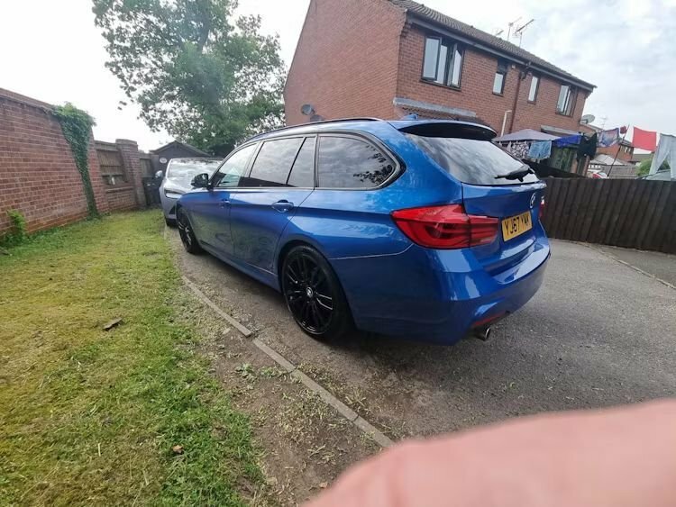 BMW 3 Series 2L M Sport YJ67YNK Blue #2
