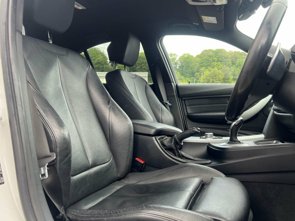 BMW 3 Series 2L M Sport White #6