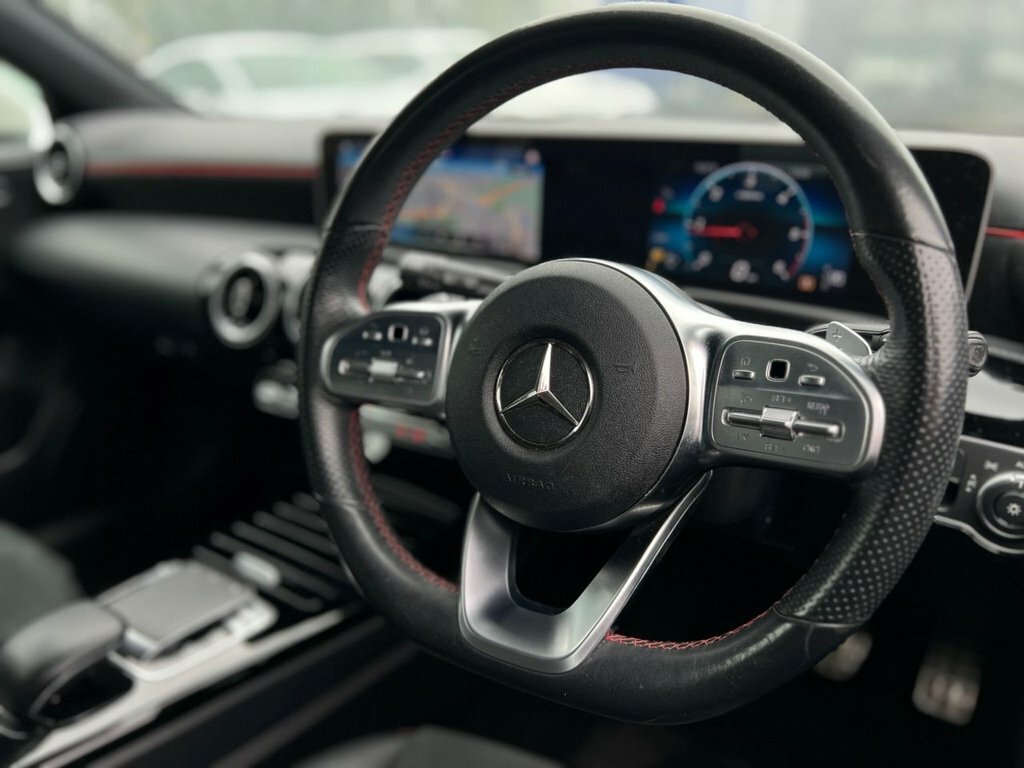 Mercedes-Benz A Class 1.5L Amg Line White #4