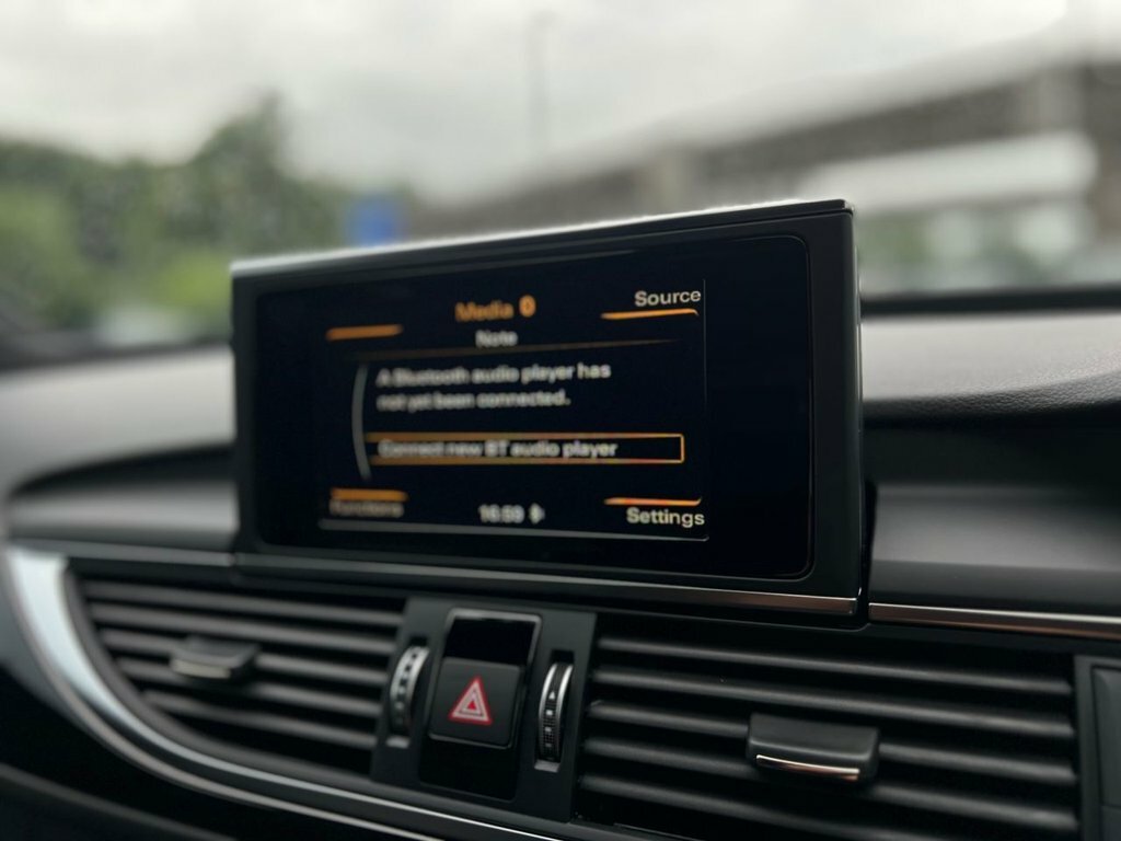 Audi A6 Avant 2L Black Edition Black #5