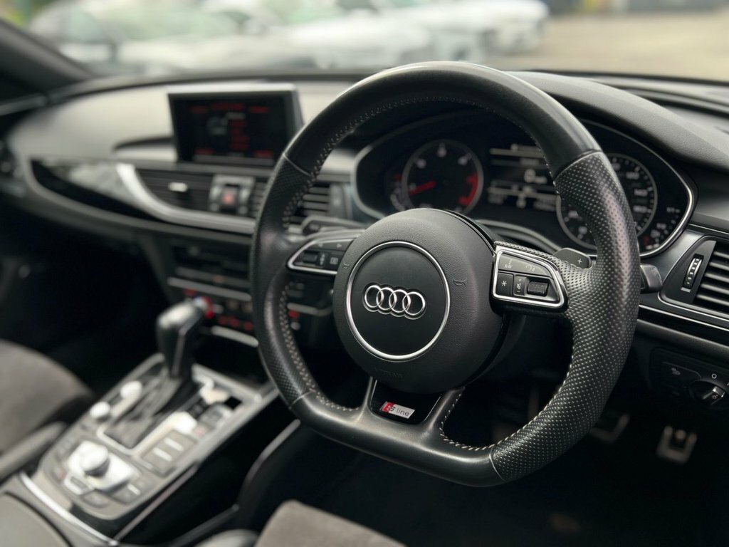 Audi A6 Avant 2L Black Edition Black #4