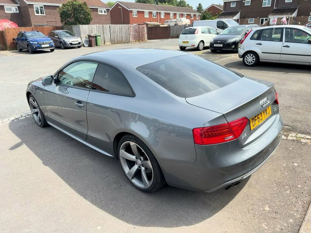 Audi A5 2L Black Edition Grey #4