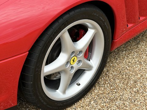 Ferrari 550 Petrol Silver #28