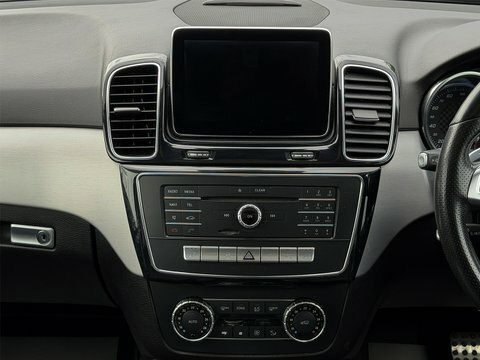 Mercedes-Benz GLE Class 2.1 Gle 250 D White #55
