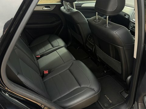 Mercedes-Benz GLE Class 2.1 Gle 250 D White #40
