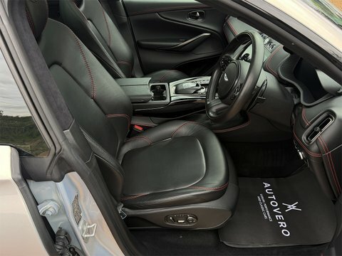 Aston Martin DBX 4.0 V8 Suv 4Wd Euro 6 Ss 550 P Black #33