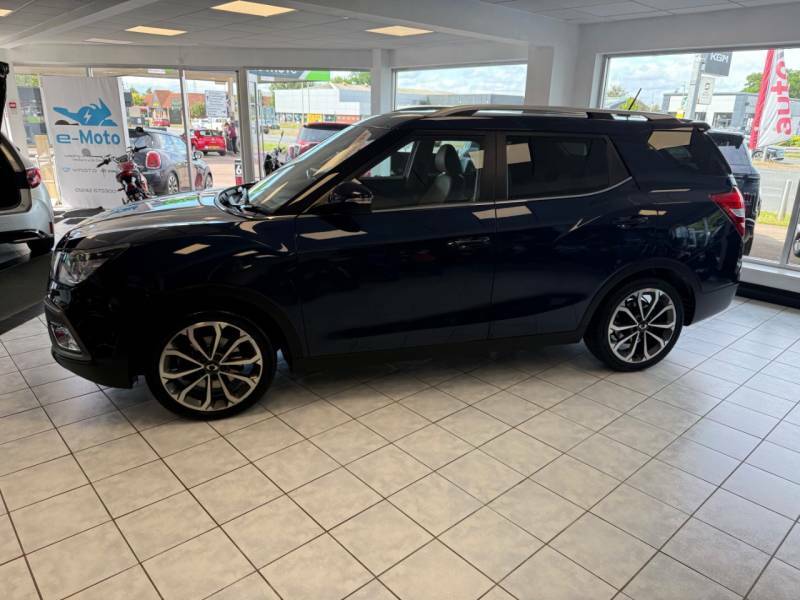 SsangYong Tivoli Ultimate Blue #25