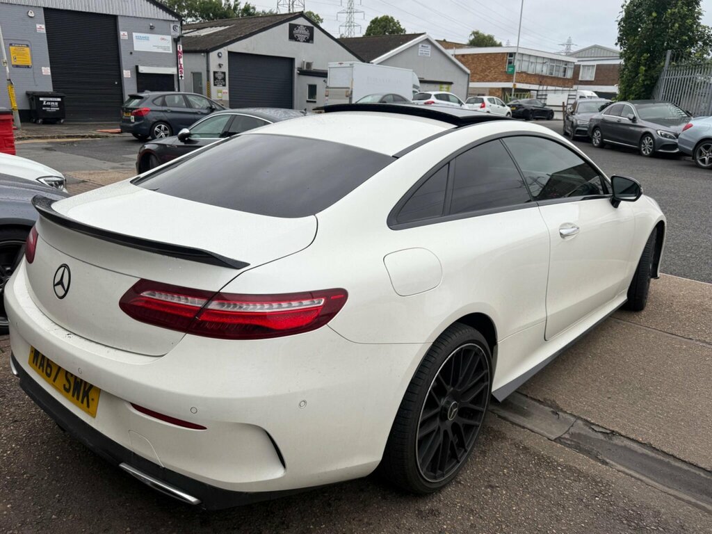 Mercedes-Benz E Class 2.0 E220d Amg Line Premium Plus G-tronic Euro 6 White #3
