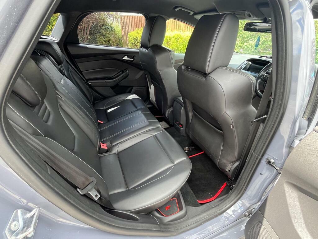 Ford Focus 1.0T Ecoboost Zetec Euro 6 Ss White #25