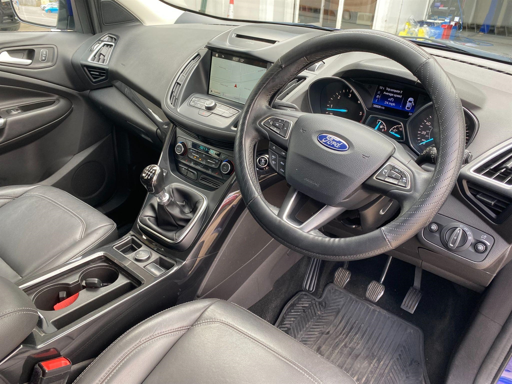 Ford Kuga 2.0 Tdci Titanium Euro 6 Ss #3