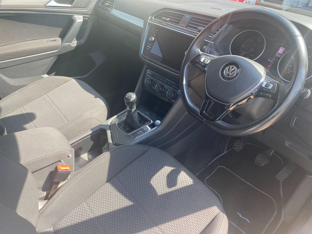 Volkswagen Tiguan Allspace 2.0 Tdi Match Euro 6 Ss BP19OEB #3