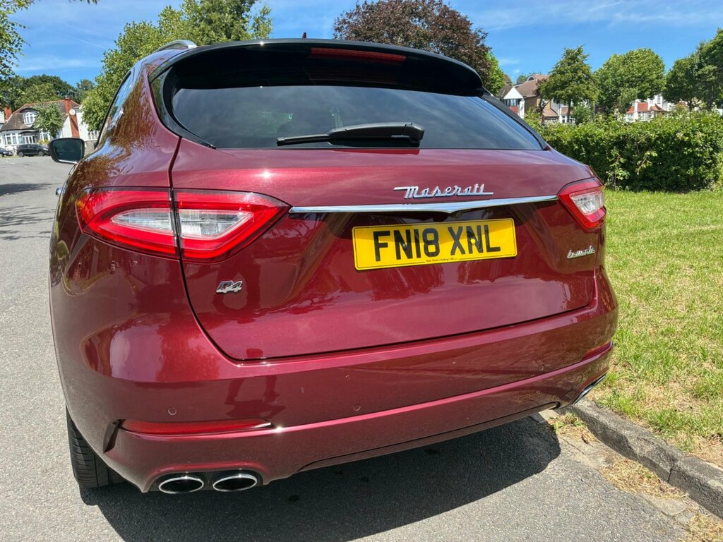 Maserati Levante 3L Null White #9