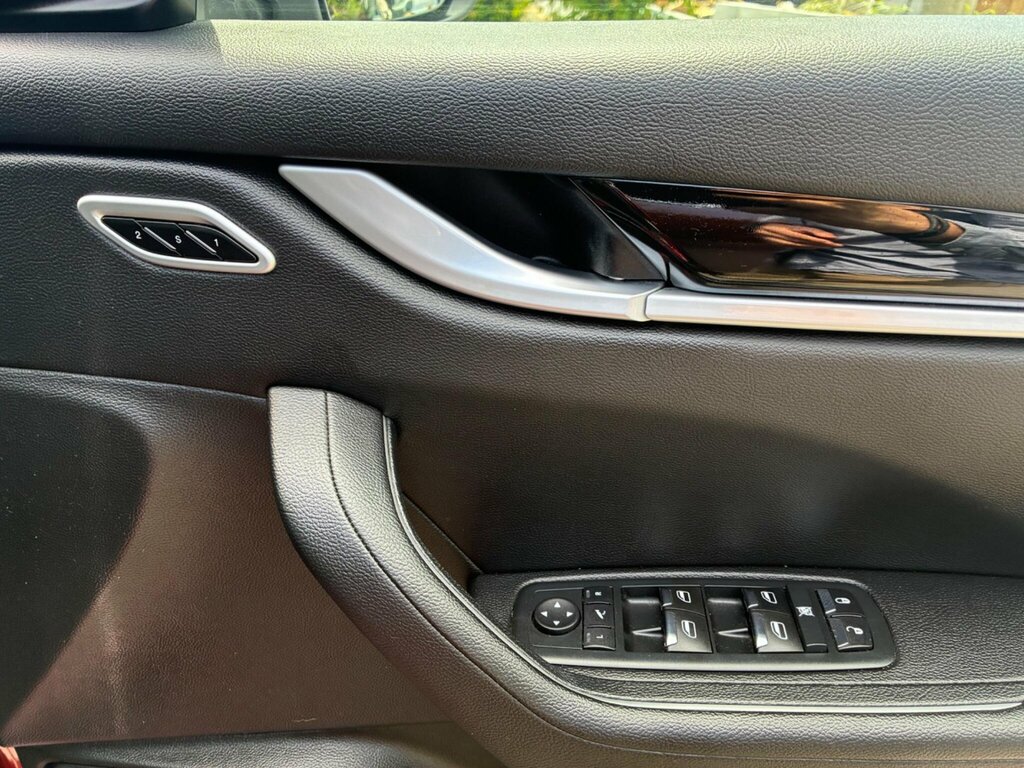 Maserati Levante 3L Null White #51