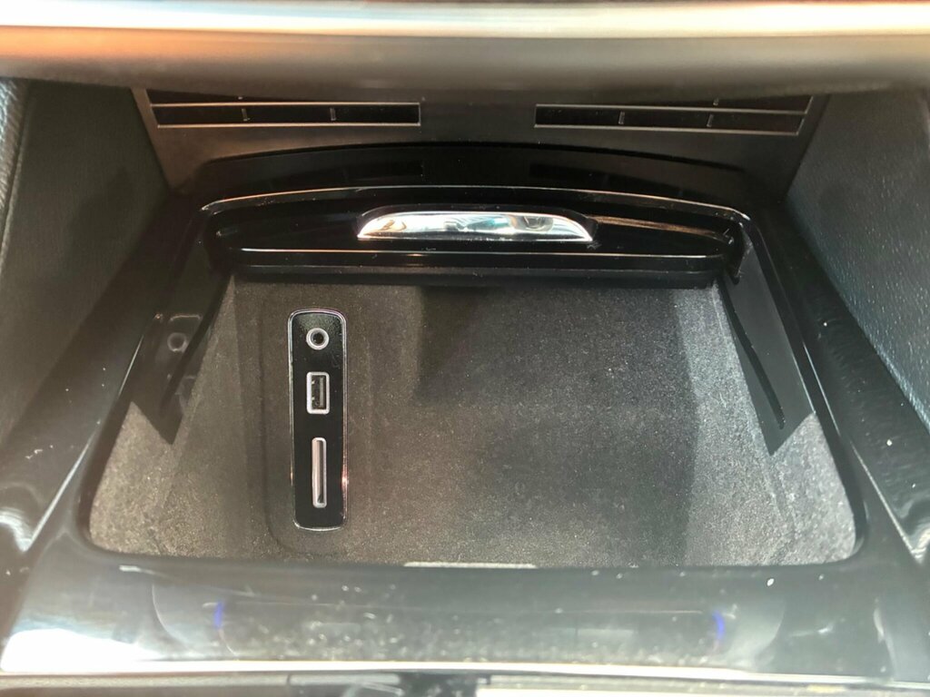 Maserati Levante 3L Null White #73