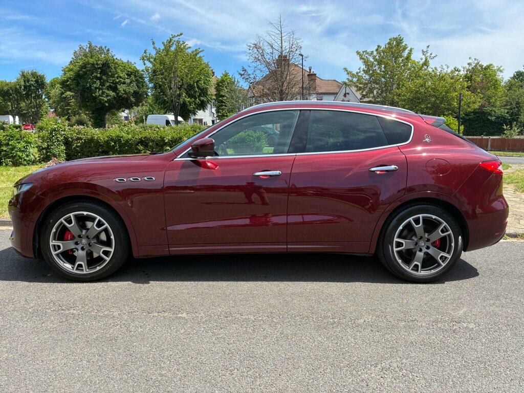 Maserati Levante 3L Null White #12