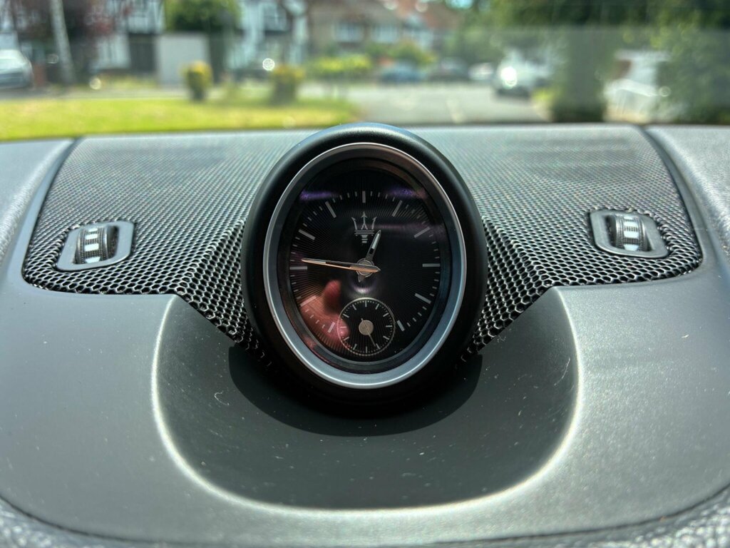 Maserati Levante 3L Null White #84