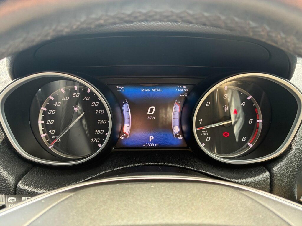 Maserati Levante 3L Null White #60