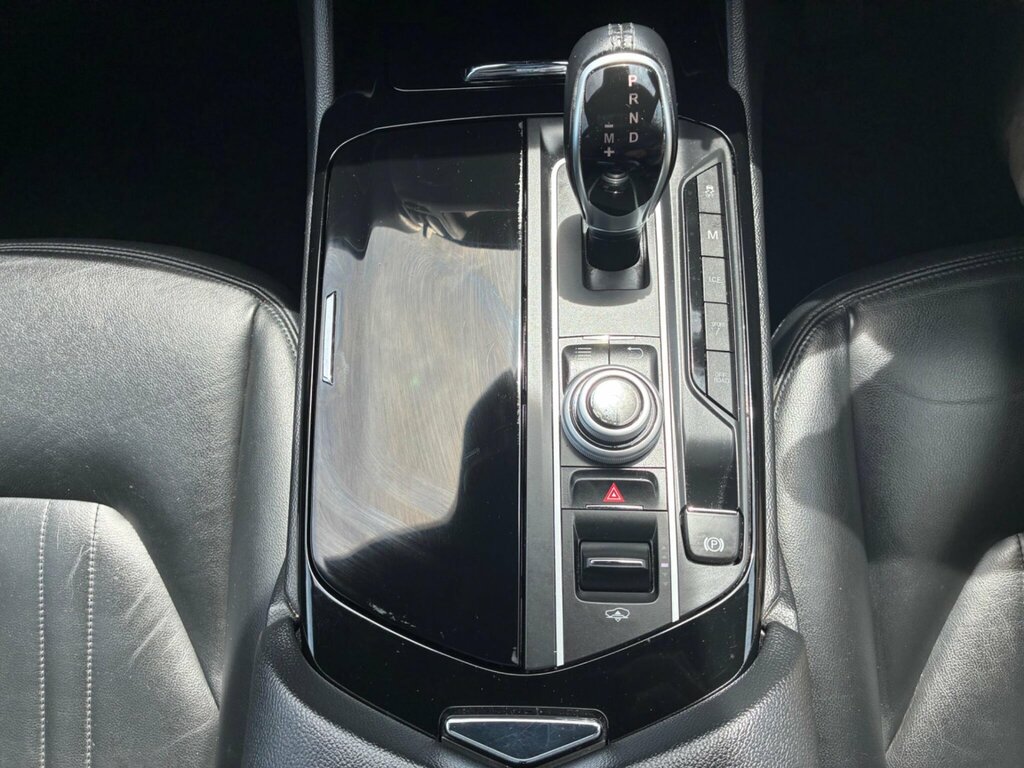 Maserati Levante 3L Null White #65