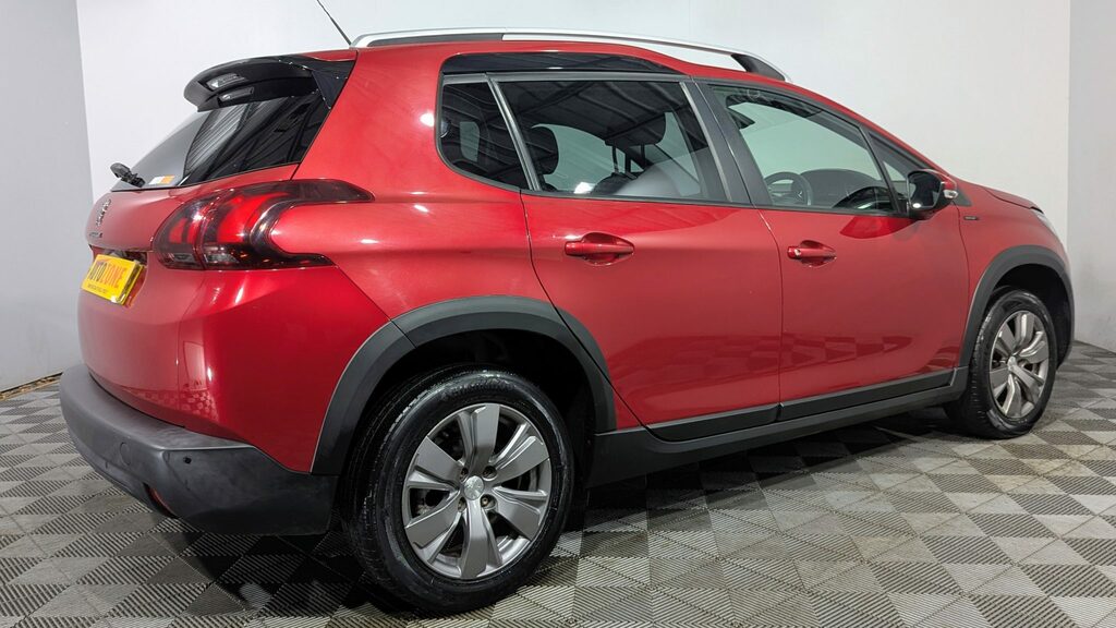 Peugeot 2008 1.2 Puretech Signature Start Stop DSZ4322 Red #4