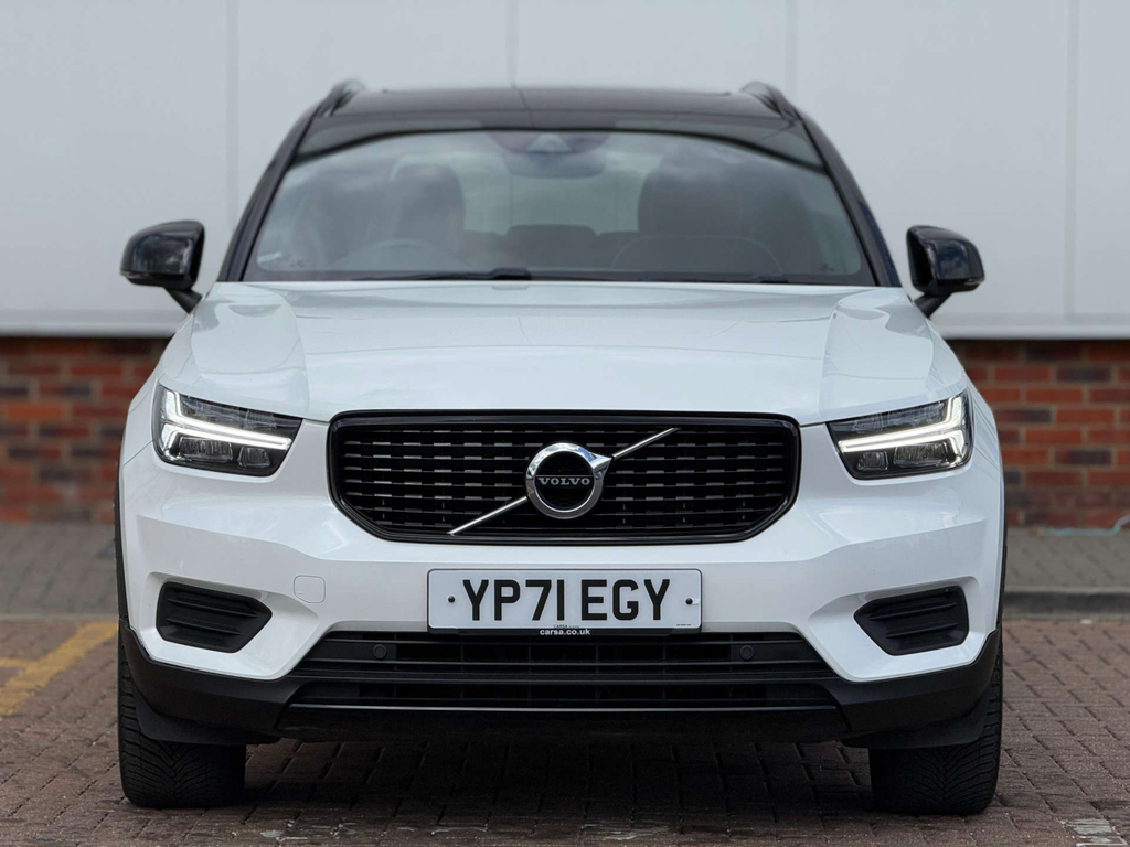 Volvo XC40 R-design B4 Mhev Awd 4Wd YP71EGY #2