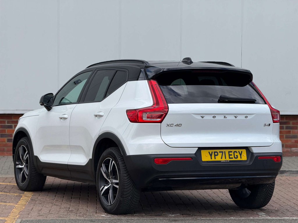 Volvo XC40 R-design B4 Mhev Awd 4Wd YP71EGY #4