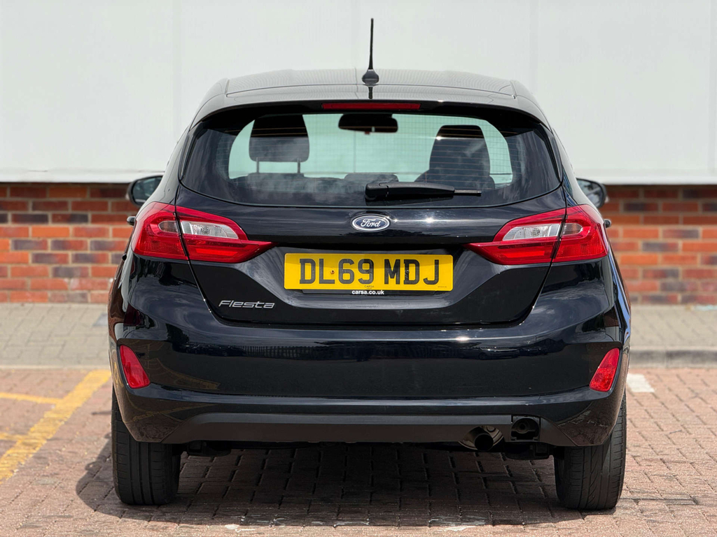 Ford Fiesta Zetec Black #6