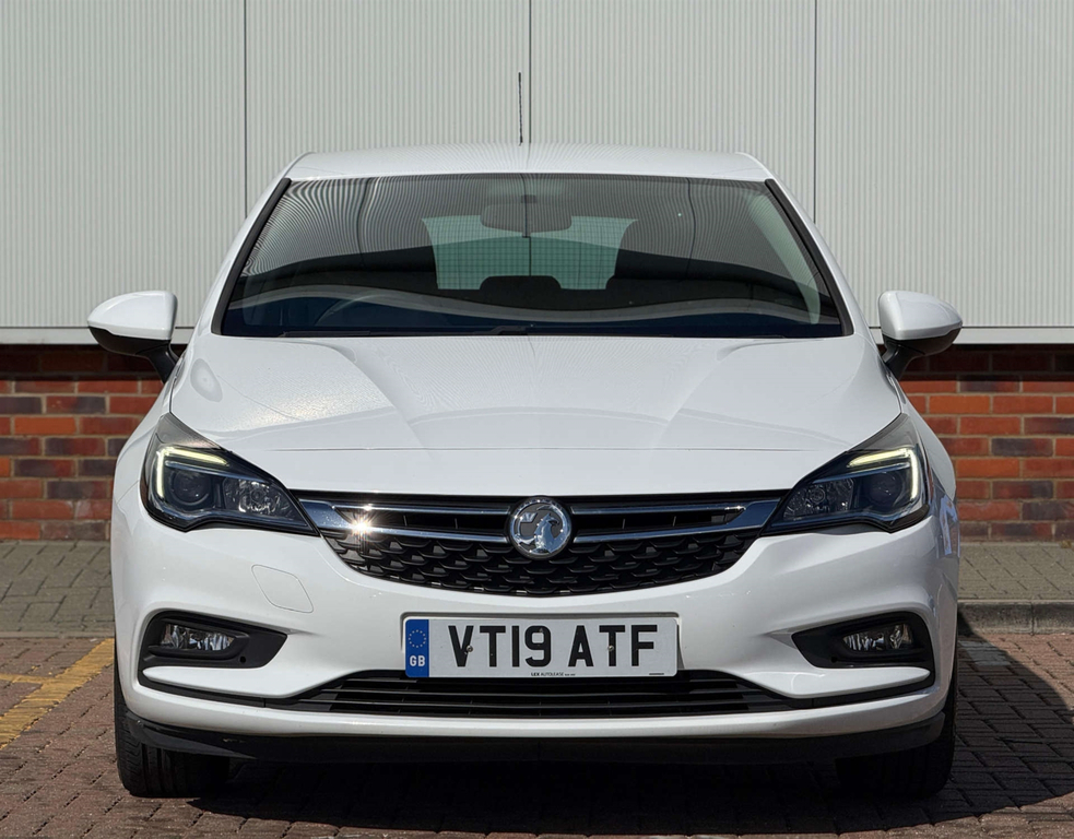 Vauxhall Astra Design Ecotec Ss VT19ATF #2