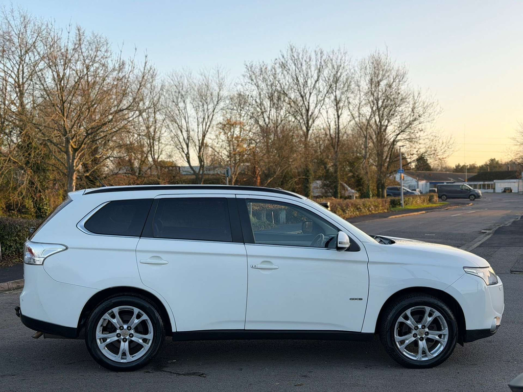 Mitsubishi Outlander Gx 5 Di-d 4Wd  #6