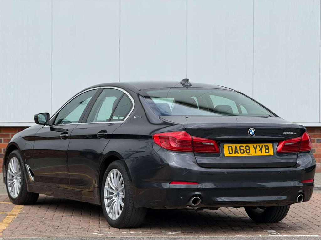 BMW 5 Series 530E Se DA68YYB #4