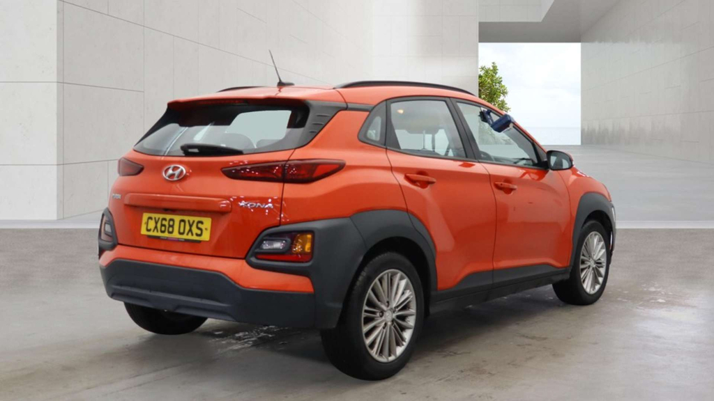 Hyundai Kona Se Orange #4