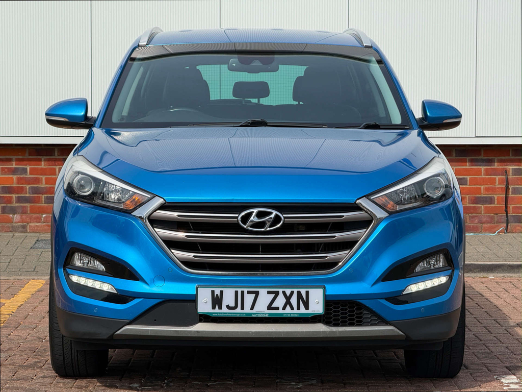 Hyundai Tucson Premium Blue Drive 2Wd Crdi  #2