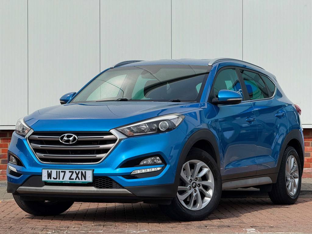 Hyundai Tucson Premium Blue Drive 2Wd Crdi  #3