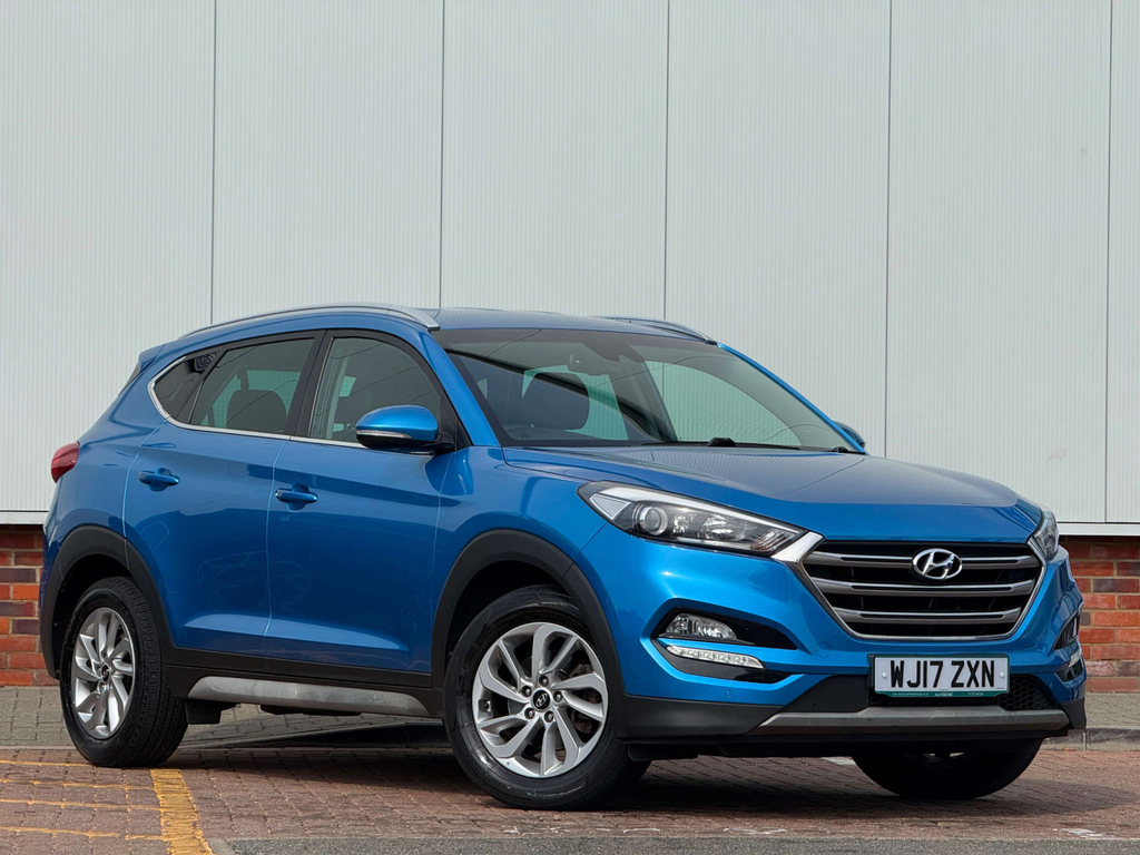Hyundai Tucson Premium Blue Drive 2Wd Crdi  #6