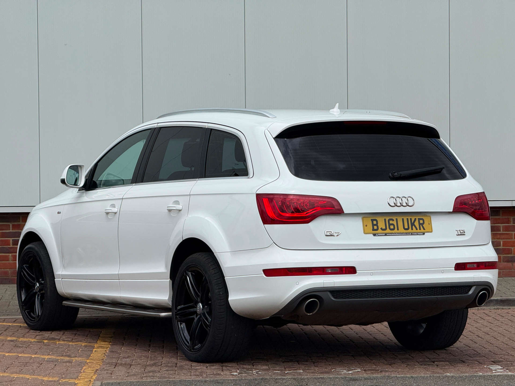 Audi Q7 S Line Tdi 245 Quattro 4Wd White #4