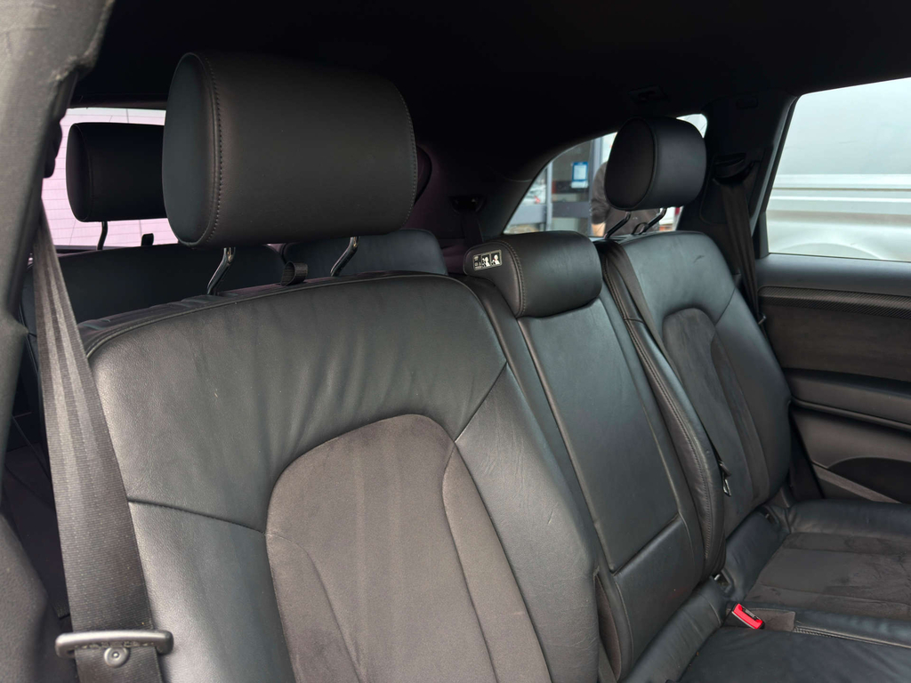 Audi Q7 Tdi Quattro S Line 5-Door White #16