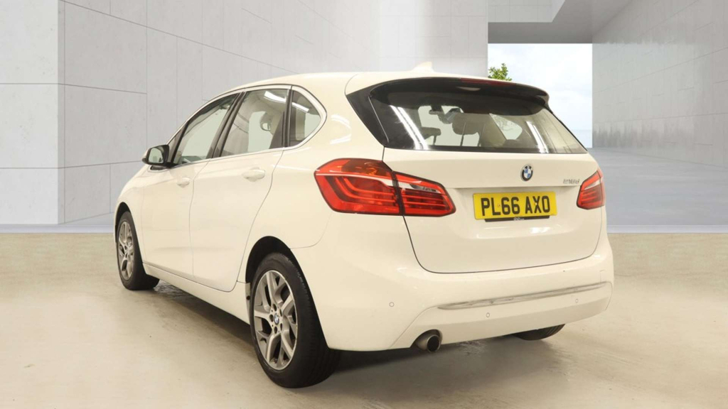 BMW 2 Series Luxury White #3